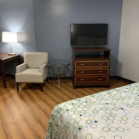 Econo Lodge Inn & Suites Denver Kültér fotó