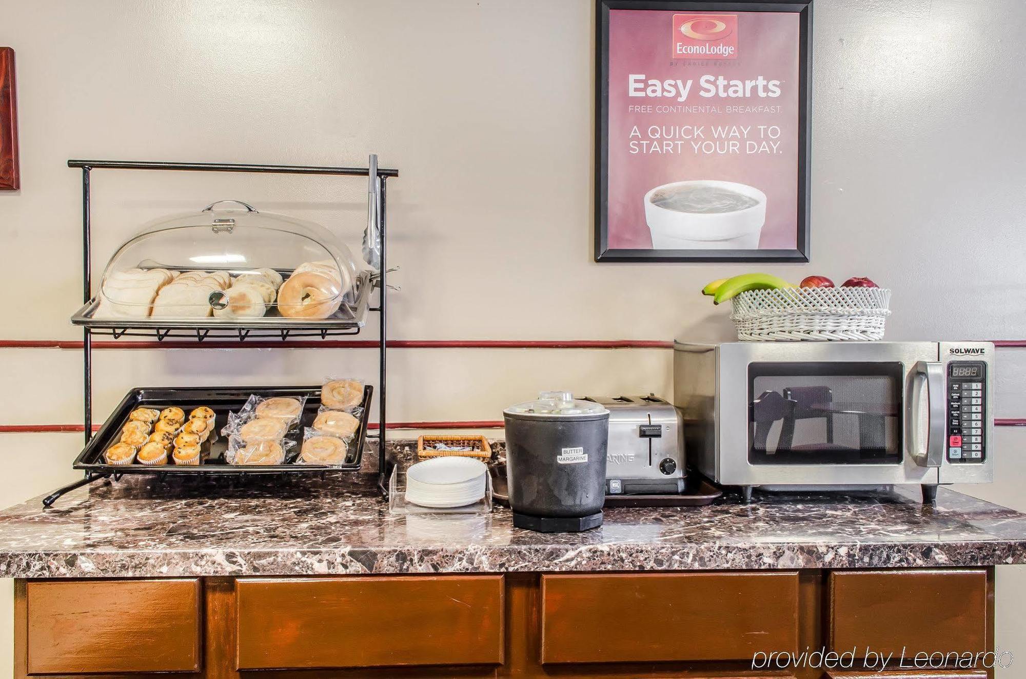 Econo Lodge Inn & Suites Denver Kültér fotó